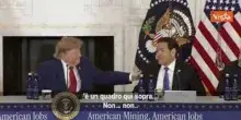Trump scherza alla tavola rotonda su minatori Usa: Facciamo presto, ho guerra da portare avanti