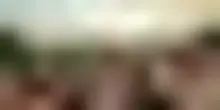 Migliaia di persone a Milano a Monte Stella per l'eclissi di Sole