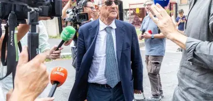 Procura verso il parere negativo sui domiciliari a Lavitola: la palla al Gip