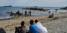 Sanchez nei guai, il Marocco minaccia lo stop alle estradizioni. Nuova invasione a Ceuta? Il tam tam social
