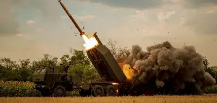 Ucraina, esplosioni a Kiev. Attacco ucraino contro Mosca con 600 droni