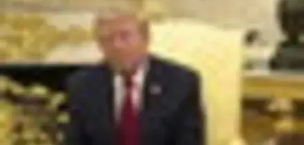 Hormuz, Trump minaccia l'Oman: "Se intralcia, lo bombardiamo"