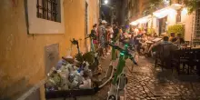 Maranza in monopattino l'ultimo incubo dei turisti