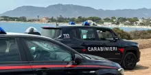 Cattolica, finisce in mare con l'auto per uccidere la moglie. Cos&igrave; voleva vendicarsi