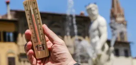 Caldo, a luglio +8% la mortalit&agrave; tra gli over 85