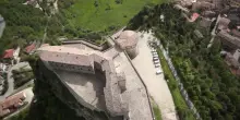 San Leo connessa al futuro con Open Fiber, la fibra abilita l'albergo diffuso