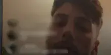 Trapper Tony Boy in manette, il video surreale della perquisizione: "Non avete il mandato..."