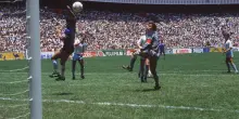 "Mano di Dio", delusione per il pallone venduto all'asta. Ecco a quanto ammonta