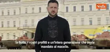Zelensky a Putin: Volevate prendervi l'Ucraina, avete perso le raffinerie
