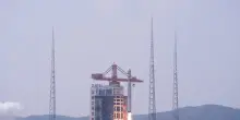 Cina, lanciati sette satelliti con un razzo Long March-6C