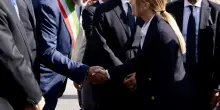 Parla il sindaco di Amatrice: &laquo;Nessuna messinscena. &Egrave; vergognoso speculare sul dolore degli anziani&raquo;