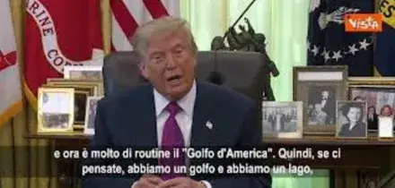 Trump: Abbiamo golfo e lago d'America, cambieremo nome 'Atlantico' per avere anche un oceano