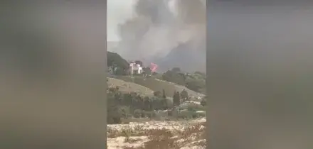 Vasto incendio nell'Agrigentino, 30 persone evacuate a Menfi