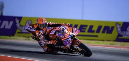 Marc Marquez vince la Sprint di Aragon davanti al fratello Alex, Bezzecchi terzo