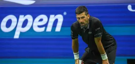 Djokovic subito eliminato agli Us Open, Cin&agrave; fermato dalla pioggia