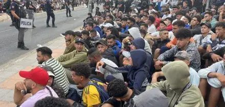 Sanchez scagiona il Marocco su Ceuta ed evoca il complottone di Russia e Israele