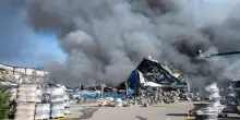Ucraina, sette morti a Kiev in un attacco russo a un deposito ferroviario