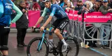 Tronchon vince in volata la 10^ tappa della Vuelta, Mas resta leader