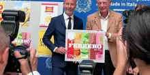 Ferrero tra le eccellenze italiane, ecco il francobollo dedicato