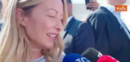 Meloni a Policoro nei luoghi colpiti dal nubifragio: Il Governo far&agrave; la sua parte