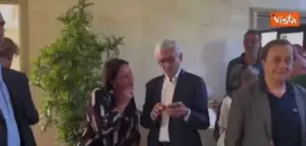 Camera ardente Fabio Mussi aperta a Piombino, presenti Fratoianni, D'Alema, Fassino, Petruccioli
