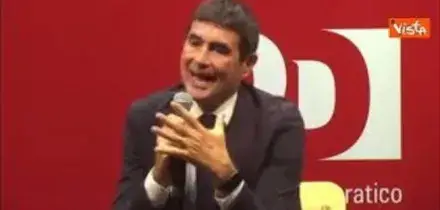Fratoianni (Avs): Mentre si discute su chi deve andare a Palazzo Chigi c'&egrave; rischio che resti Meloni