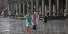 La previsione per l'autunno: piogge e maltempo in arrivo sul Mediterraneo dopo il caldo estivo