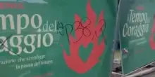 "Il tempo della P38", odio rosso e scritte choc contro la festa dei giovani di FdI