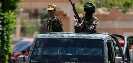 Attacco Houthi a base militare in Arabia Saudita. Yemeniti in fuga verso Gibuti