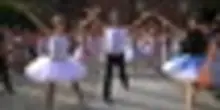 La grande marcia danzante di On Dance giudata da Roberto Bolle