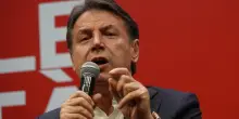 Conte e la trappola a Schlein: "Se vince, non aiuteremo l'Ucraina". Cos&igrave; detta la linea