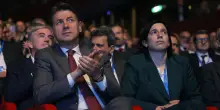 Boom di Conte nel campo largo: Ghisleri incorona l'ex premier davanti a Schlein. Pd al tappeto