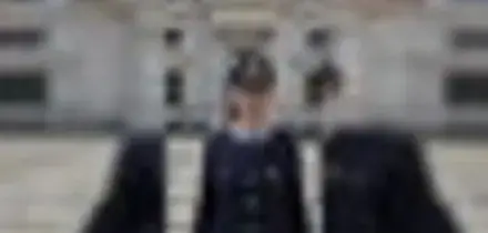 Campagna della polizia contro la violenza sulle donne: "Non sei sola"
