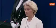 Von der Leyen: Nessun utilizzo dei social media sotto i 13 anni