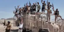 Trump tratta con gli Houthi in Oman: rassicurazioni sulle navi Usa e strappo con i sauditi