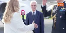 Meloni arriva a Oslo in Novergia per incontro con primo ministro laburista St&oslash;re