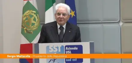 Mattarella "La violenza sulle donne &egrave; un'emergenza di primaria importanza"