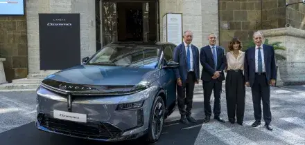 Urso: "Il rilancio dell'auto italiana"