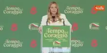 Meloni: A breve norma per tetto a numero studenti stranieri in classe e divieto di burqa a scuola