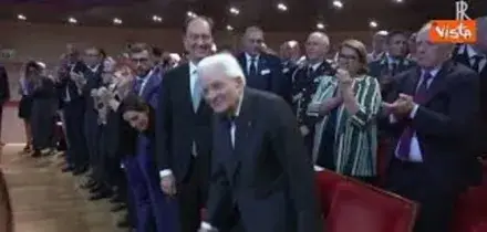 Standing ovation per Mattarella al Teatro &ldquo;Giuseppe Verdi&rdquo; di Pordenone