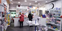 Milano, minaccia farmacista con un cacciavite e svuota la cassa: arrestato un 35enne