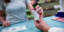 Farmaci, fiducia degli italiani negli equivalenti in calo: l&rsquo;indagine