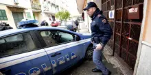 Cadaveri di zia e nipote trovate in casa a Napoli: indagini in corso