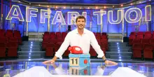Affari Tuoi, ascolti tv in calo: un anno fa 700mila spettatori in più