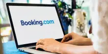 Attacco hacker a Booking.com, a rischio la sicurezza dei dati dei clienti