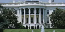 Stati Uniti, giudice blocca la costruzione della nuova sala da ballo alla Casa Bianca
