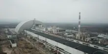 Chernobyl, l’allarme dell’Aiea: “Lo scudo protettivo della centrale non blocca più le radiazioni”