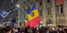 Elezioni Romania, i festeggiamenti a Bucarest per la vittoria di Nicusor Dan