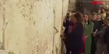 Kristi Noem al Muro Occidentale di Gerusalemme