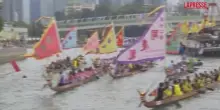 Hong Kong, le immagini della tradizionale gara di Dragon boat
